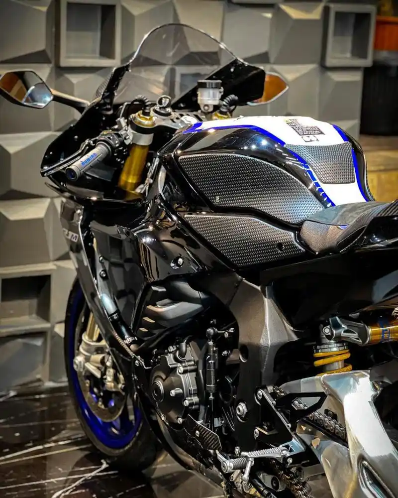 雅马哈r1m#摩托车