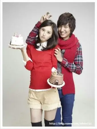 李敏镐现任女友是谁 个人资料简介及照片