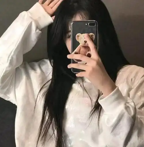 手机挡脸女头像