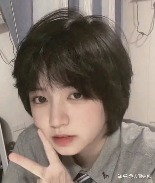 有哪些好看的女生日系短发,很有少年,少女感的短发? - 知乎