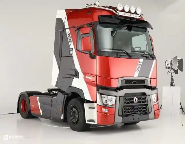 雷诺t系新款boss卡车发布,潮牌内饰真高端,全球限量99台