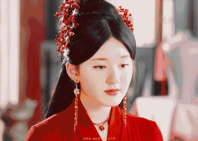 赵露思超话丨#赵露思#78萌妻食神柳依依丨赵露思漂亮依依