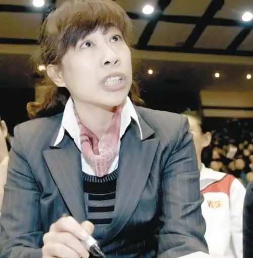 然而,女篮名宿王芳和男篮国手张镇麟的故事却展示了一个来自"寒门"的