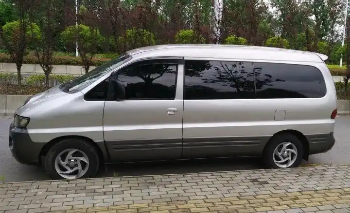 江淮-瑞风 2011款 2.6t穿梭 柴油舒适版hfc3da1-2b1