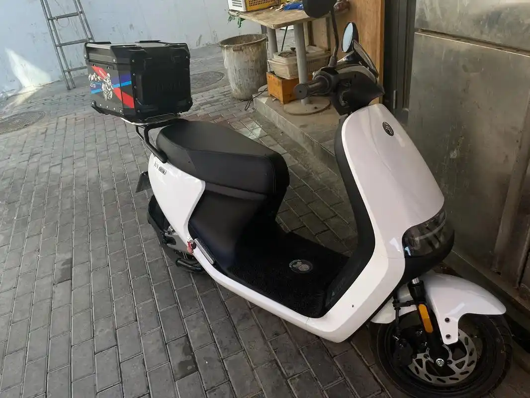 售一台1个月的九号e125电动摩托车 刚买了1个多月,售九号电动车e125