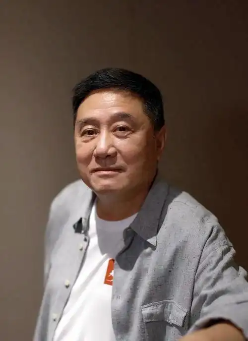 著名导演叶大鹰:他是叶挺将军的孙子,离婚后仍对前妻有感情