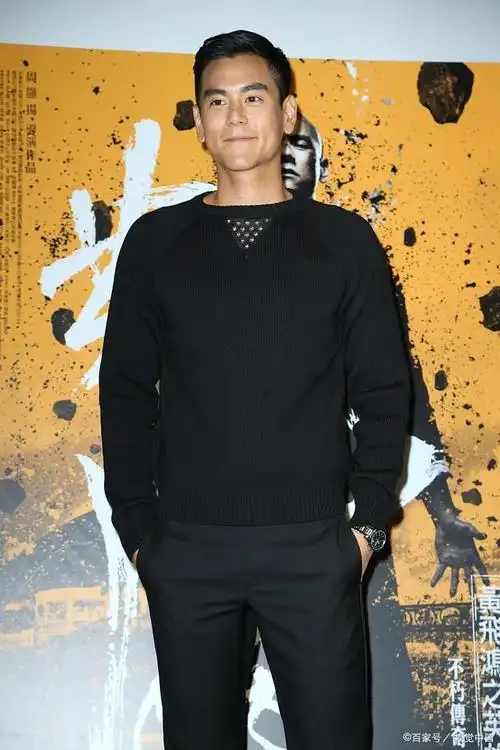 硬汉形象的男演员有吴京,胡军,彭于晏,姜文,张涵予等人.