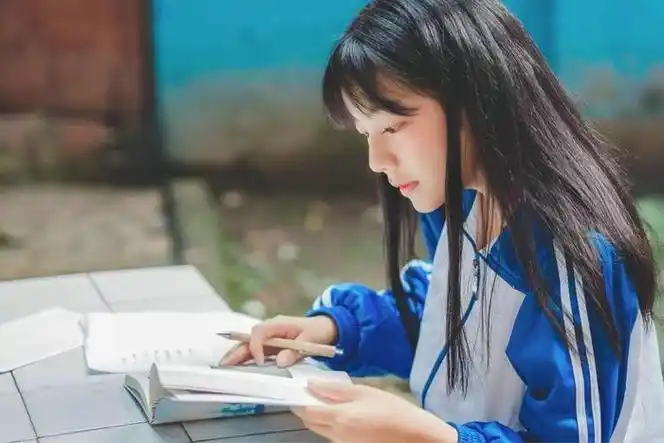 甜美阳光美女校服活力可爱唯美写真