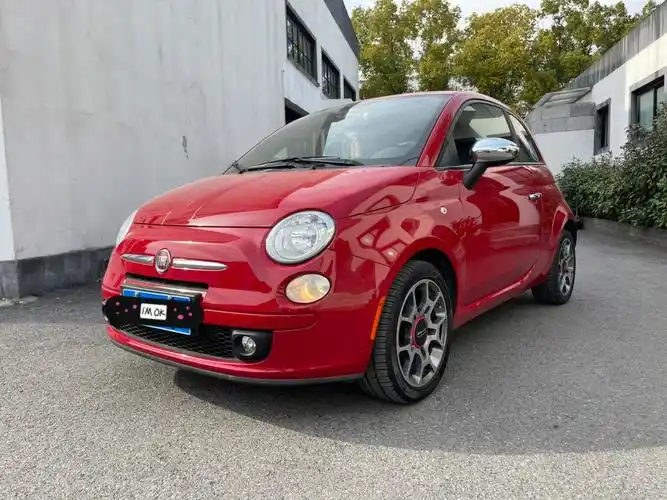 菲亚特500整车油漆改色翻新