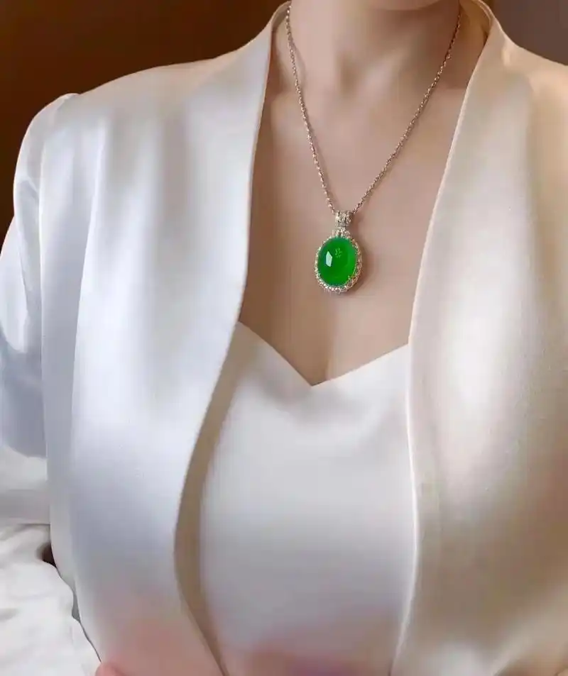 翡翠首饰.#上热门 7415女人为什么要戴珠宝?