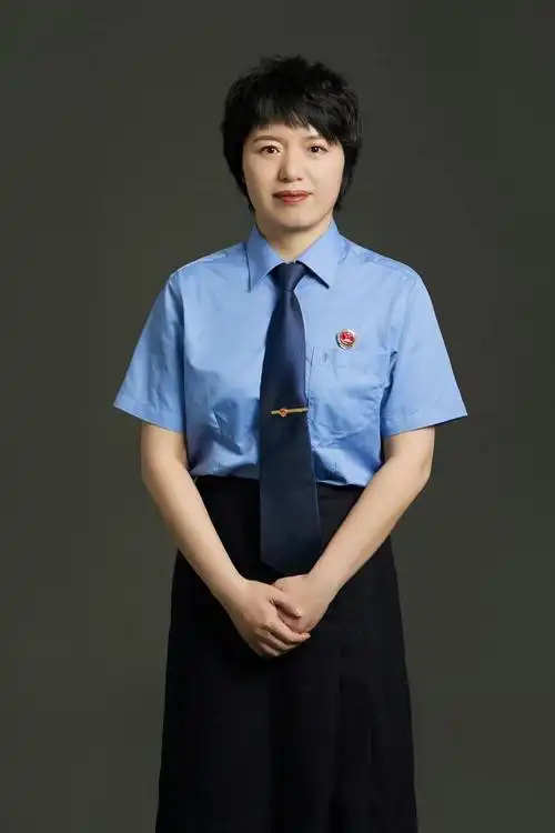 阎良检察院举办追寻红色足迹奋进喜迎二十大主题党日活动