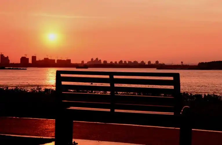 (有些重复加精)君若相惜,请莫相离.