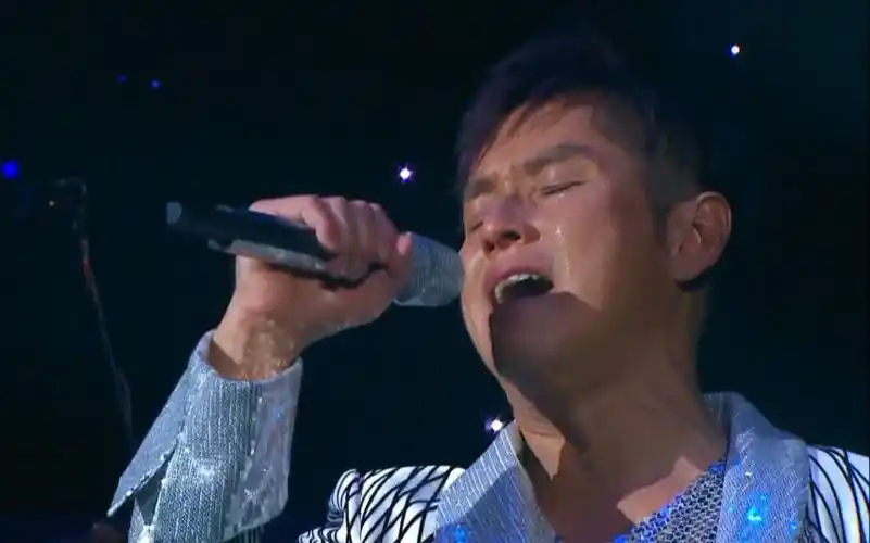 【谭咏麟】《无言感激》7个现场混剪,伤心委屈就哭出来吧,大家都进来