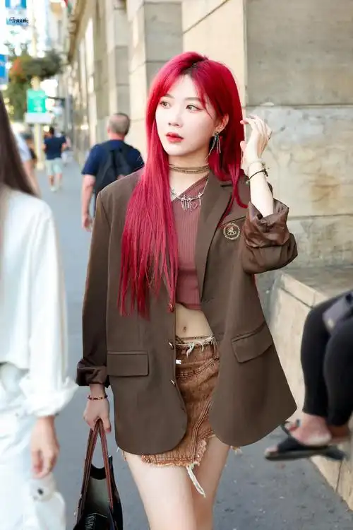 郑丹妮超话97#今日星拍放送#333831383332363793