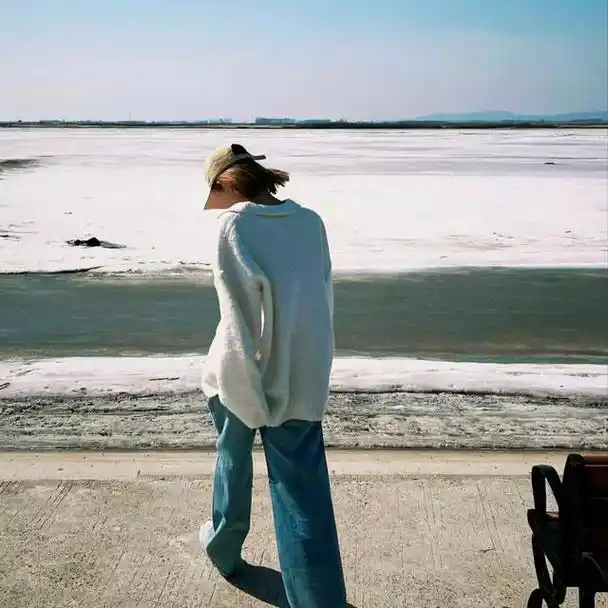 wechat自由感女生微信头像