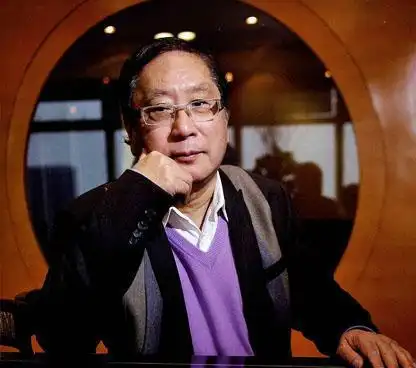 叶茂青赵薇的第一任男友叫叶茂青,叶茂青的爸爸叫叶立培,叶立培是谁呢