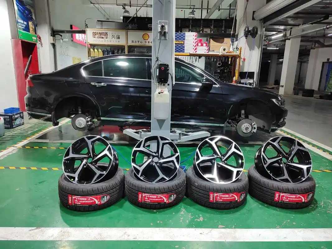 迈腾b8升级23款顶配轮毂