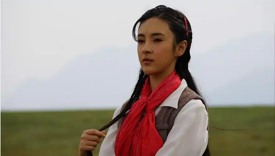 p>《大牧歌》是由中视精彩,东方全景联合出品, a