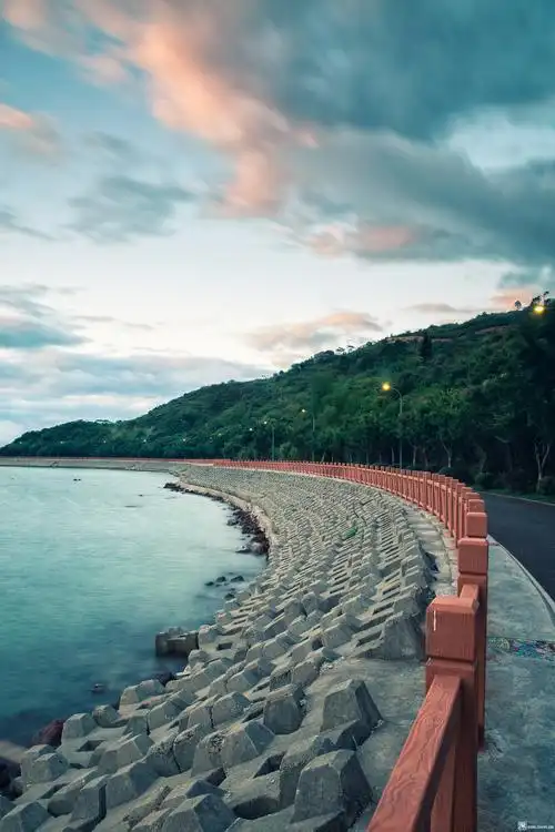 广东最美的海边栈道惠州小径湾乌头山栈道