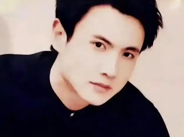 暴瘦之后的贾玲彻底掀开了沈腾的尴尬处境两人现状天差地别