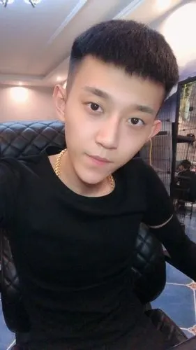 鹤轩 生而为人的快手直播