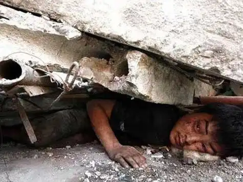 13年前,那个汶川地震中的"可乐男孩"因重伤截肢,如今怎么样了|大地震|