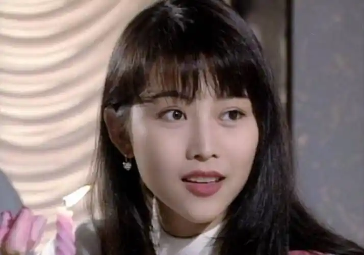 十位80年代末至90年代末港姐前三甲年轻时的照片有你喜欢的吗