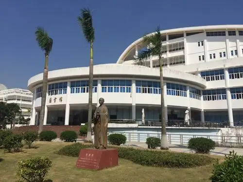 拍客见闻 | 暨南大学珠海校区:倘若能在这里就读求学,真幸福!