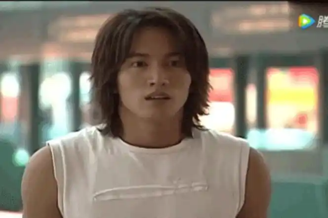 《流星花园》f4"像花儿一样美丽"的f4中,狂拽酷炫排第一的非道明寺