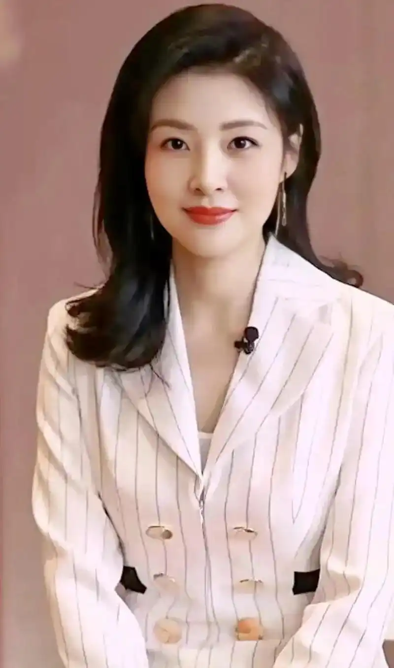 艾特 #图文来了#高清明星写真图片 #盛世容颜 #刘涛 - 抖音