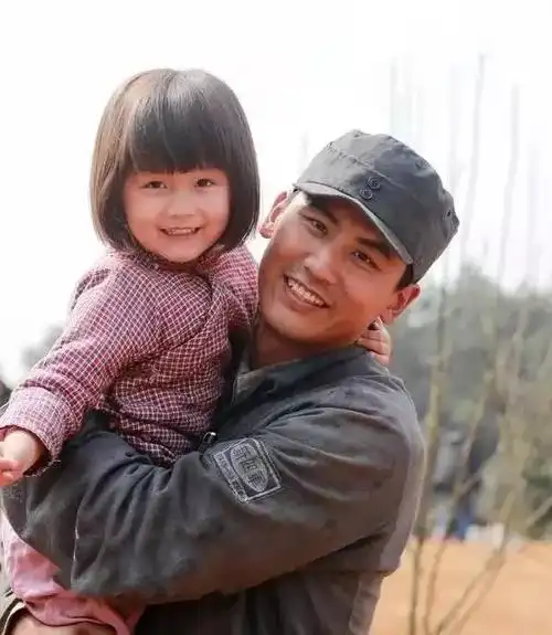 赵薇|纪姿含|我爱男闺蜜_新浪新闻