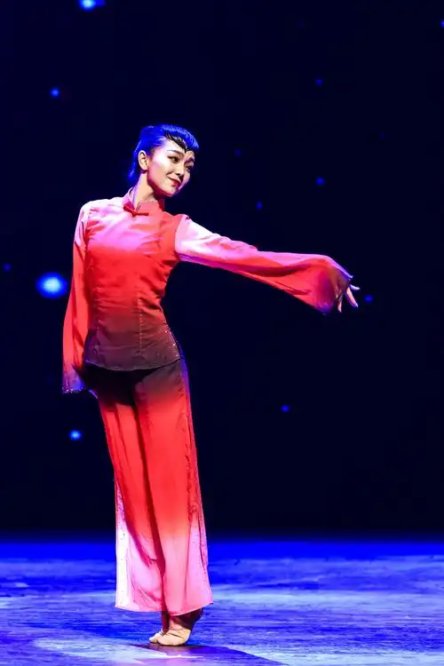 古典舞《那年花开月正圆》