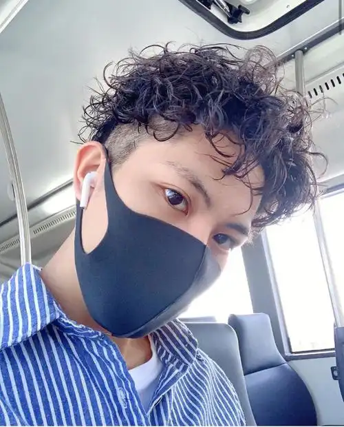 羊毛卷  #烫发  #蛋卷头  #悉尼发型  #悉尼发型师  #男生烫发