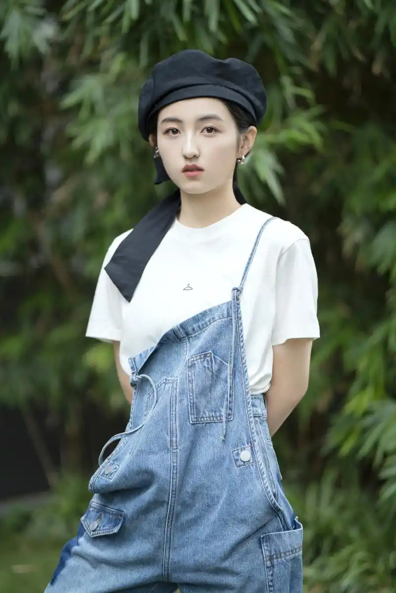 张子枫秋日小清新写真图片29