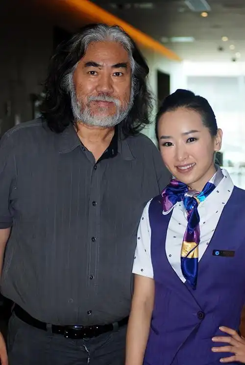 张纪中个人资料简介:娶小31岁的娇妻,岳母小自己11岁,72岁也要尽孝心