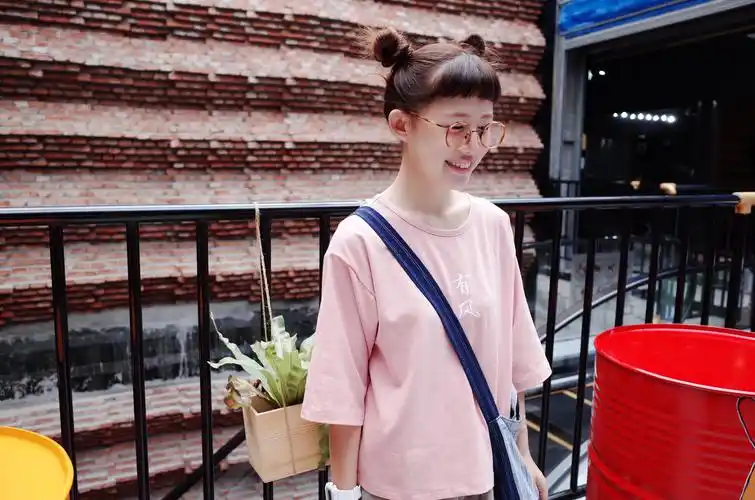 王喜儿最喜欢的一秒变萌圆眼镜 可配镜片