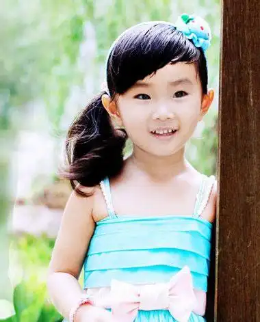 给女孩子扎头发大全 小女孩子花样头发