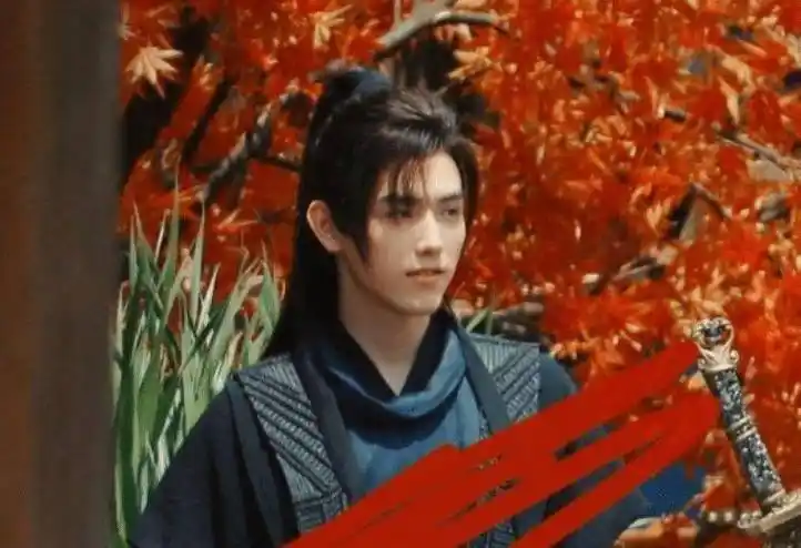 皓衣行路透曝光陈飞宇古装造型好评看到罗云熙爱了爱了