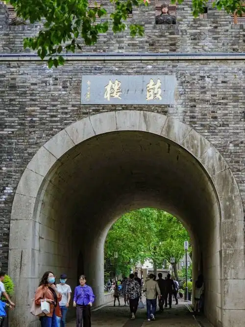 杭州最古香古色的古建筑鼓楼