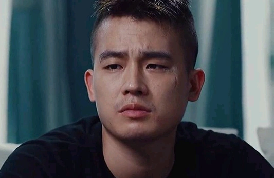 黑白禁区中淦天雷的记忆力逐渐恢复留下了哪些未解之谜