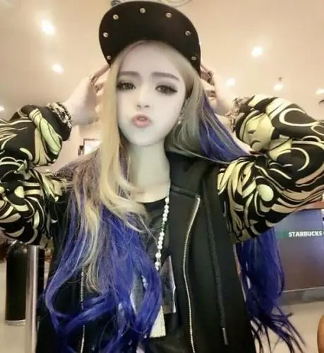 qq皮肤女生超拽