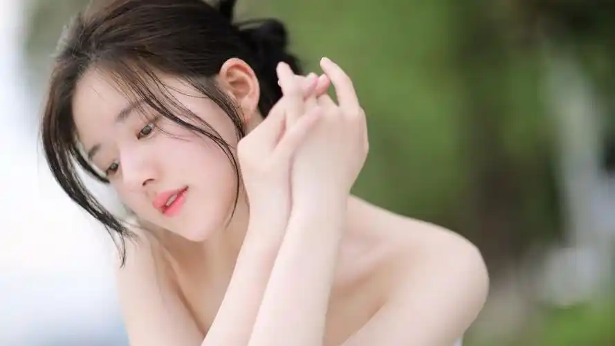 手机壁纸/电脑壁纸图片,好看的高清壁纸,美女壁纸全面屏高清无水印