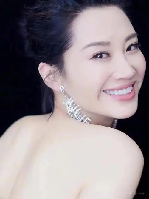 50 女星:岁月沉淀下的逆龄奇迹与多彩人生