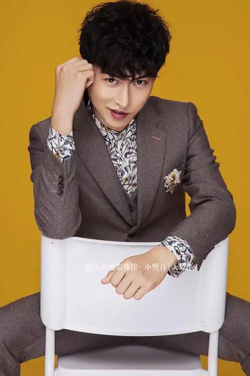 公司形象照企业求职照男士形象照