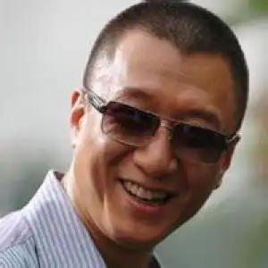 南京玄武区急招4名外墙真石漆(专业放线)师傅工资400一天