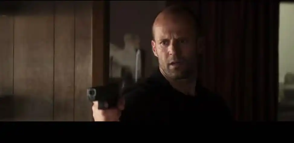 data-id="gnt0aib0ps">《帕克》是由《帕克》系列小说改编的动作电影