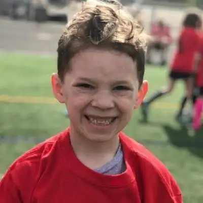 by他是vip假笑男孩最全头像合集