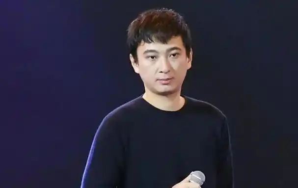 王思聪要"凉"?微博被封,父母被查,到底得罪了谁?