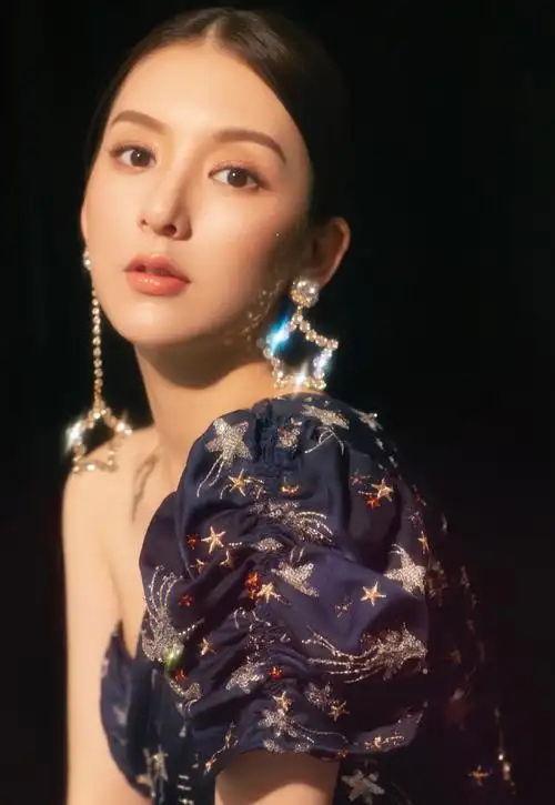 天王嫂方媛性感写真图片14