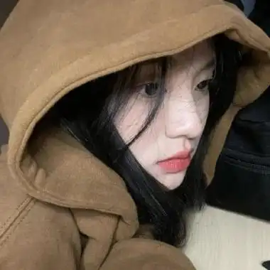 特别好看的女生头像真人版